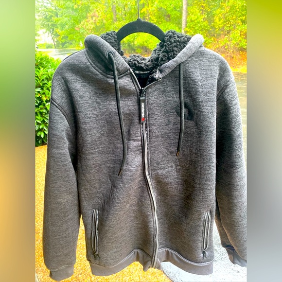 hooded insulated akademiks coat